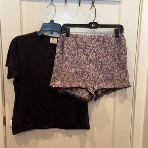 Bundle shirt and shorts